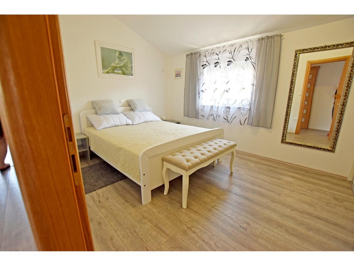 Apartman Branka Stari Grad Kültér fotó